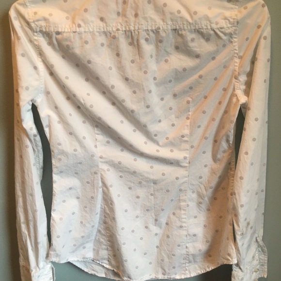 AEO White Polkadot Button Down Long Sleeve Shirt - Picture 5 of 5